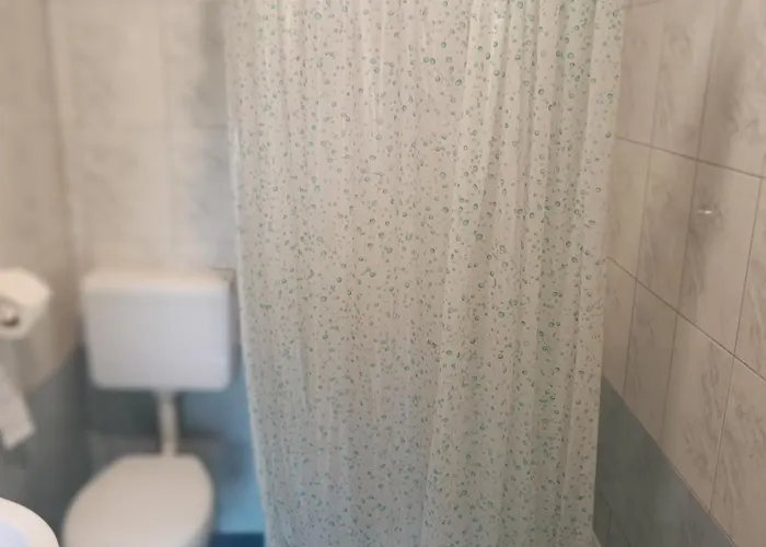 Casa de hóspedes Mario 2*